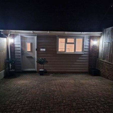 The Patch Apartment Brighton ภายนอก รูปภาพ