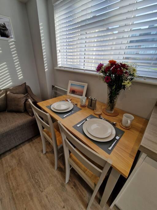 The Patch Apartment Brighton ภายนอก รูปภาพ