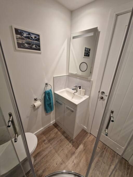 The Patch Apartment Brighton ภายนอก รูปภาพ