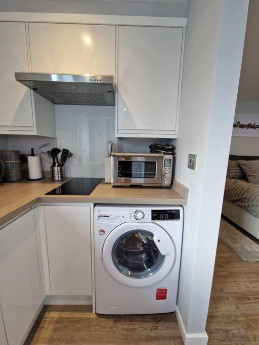 The Patch Apartment Brighton ภายนอก รูปภาพ